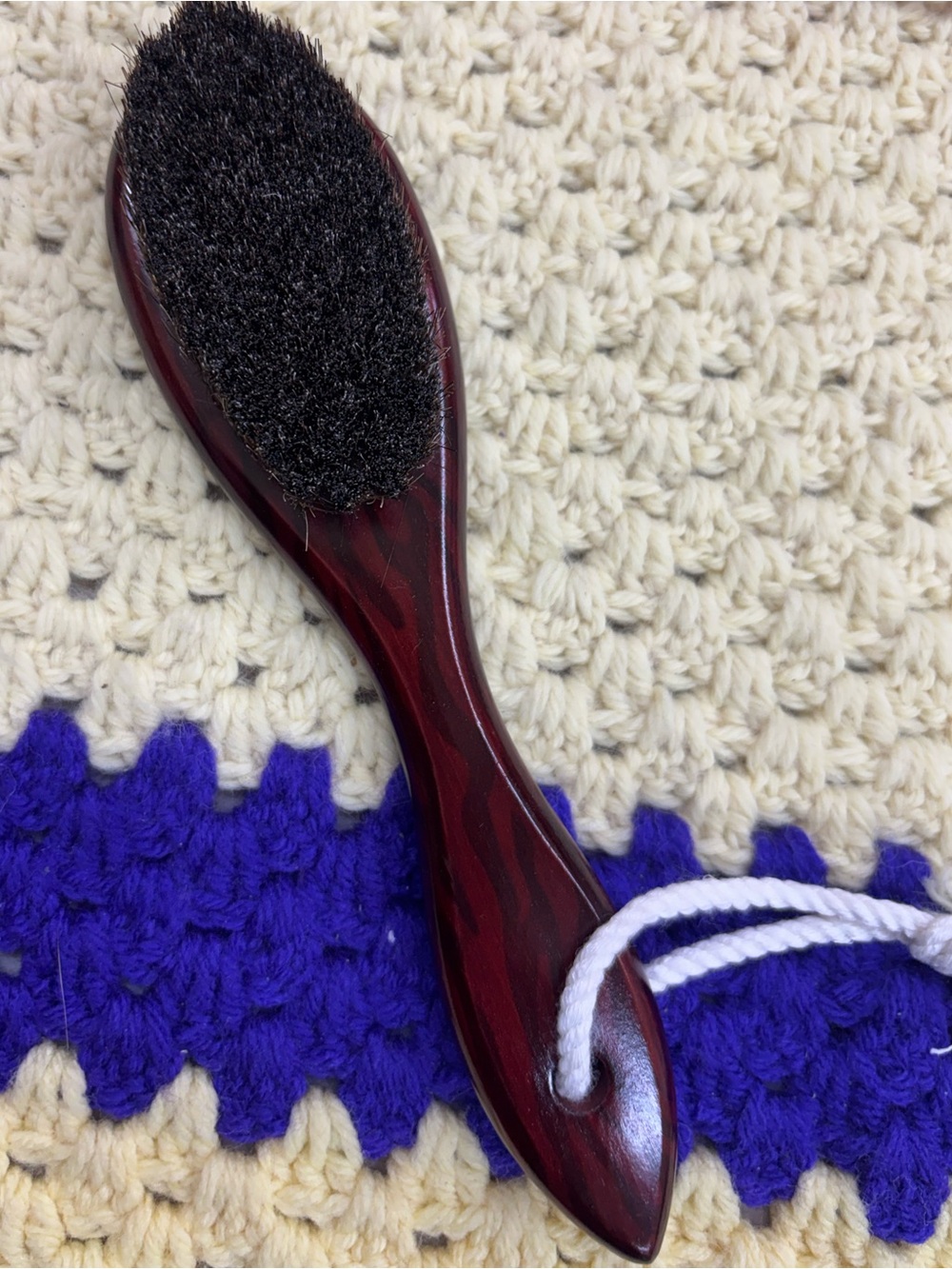 Horse hair bristle brush w/ wooden handle-new